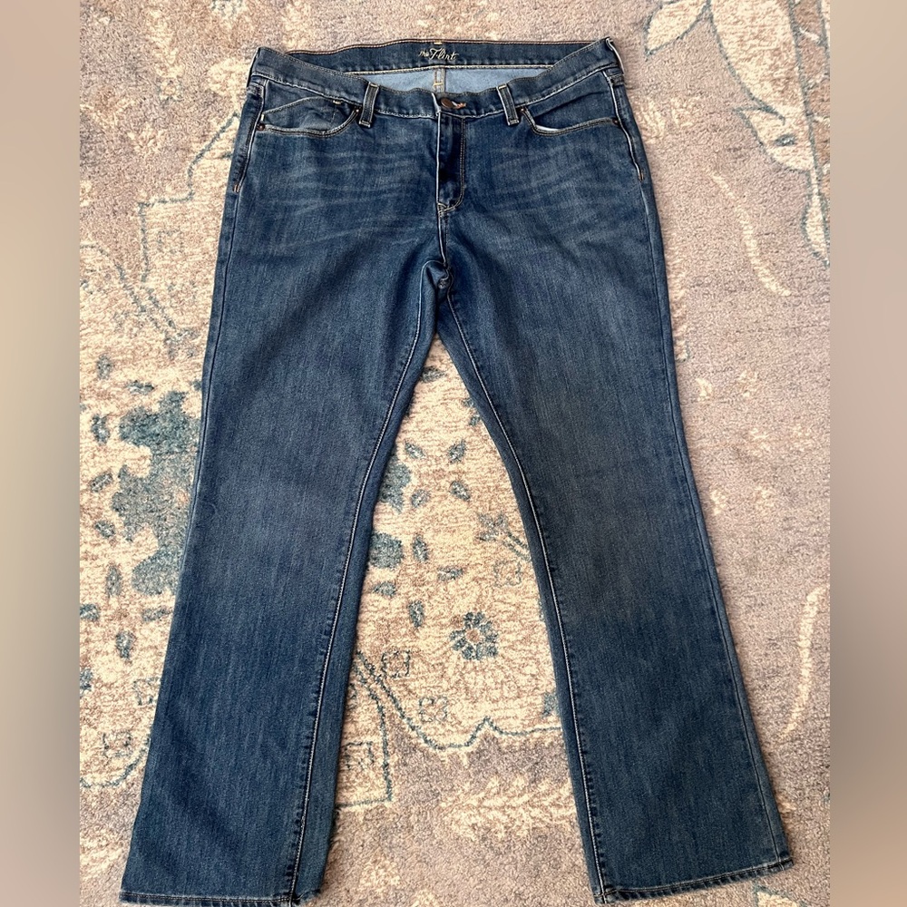 Old Navy The Flirt Jeans Women’s Size 14 Regular Bootcut Medium Wash - ON-A